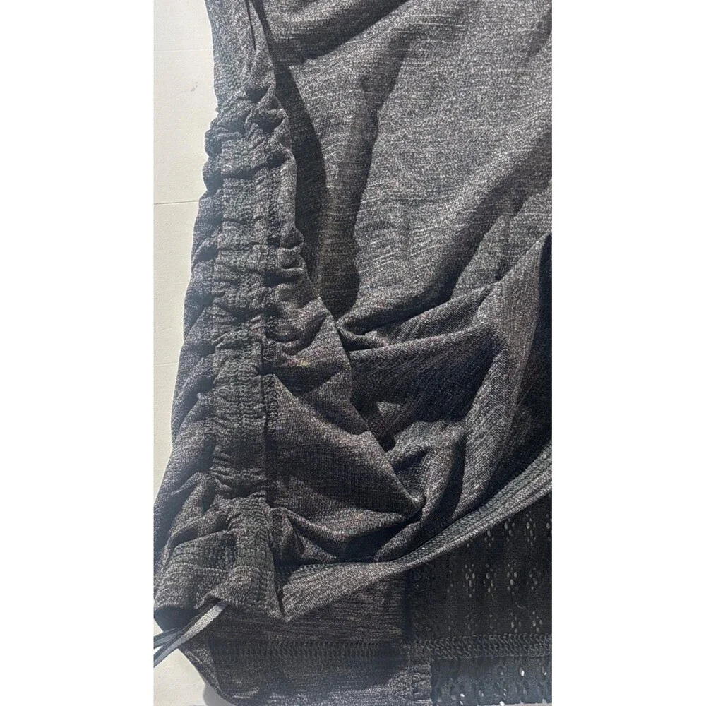 Lululemon Heathered Gray & Black Mesh Racerback Tank Top Womens Activewear